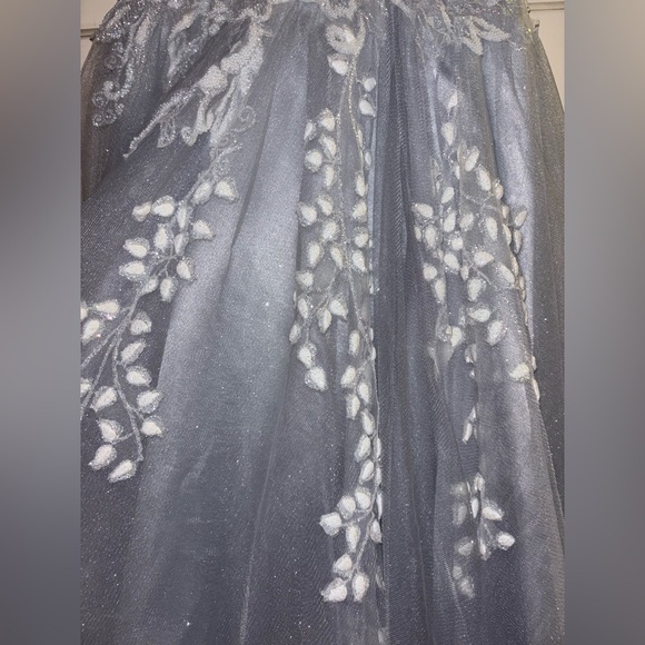 Elegant Strapless Corset Prom Gown in Ice Silver Blue Size 4 - Picture 7 of 7